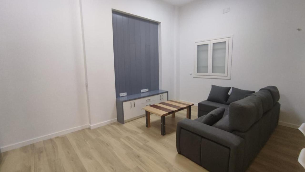 Vivienda Turistica Los Robles Tudela Ngoại thất bức ảnh