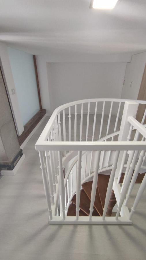 Vivienda Turistica Los Robles Tudela Ngoại thất bức ảnh