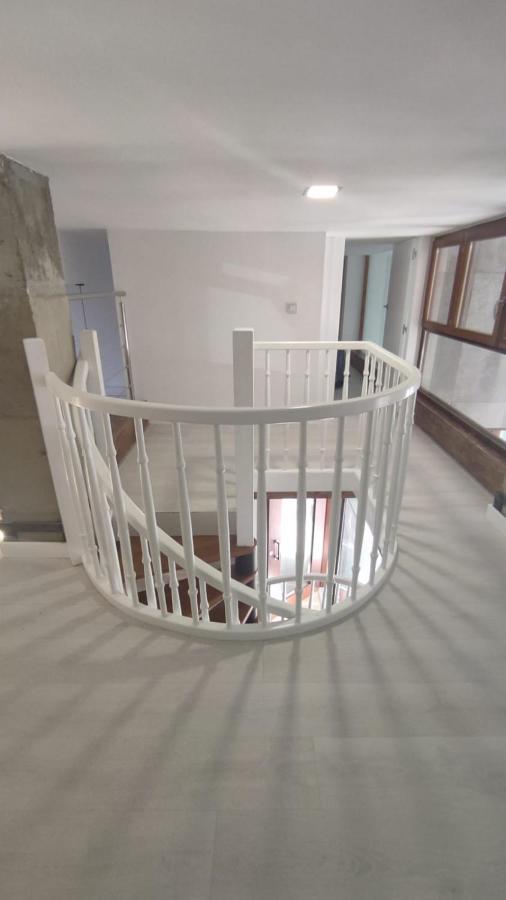 Vivienda Turistica Los Robles Tudela Ngoại thất bức ảnh